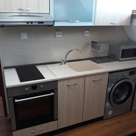 прометей דירה בורגאס